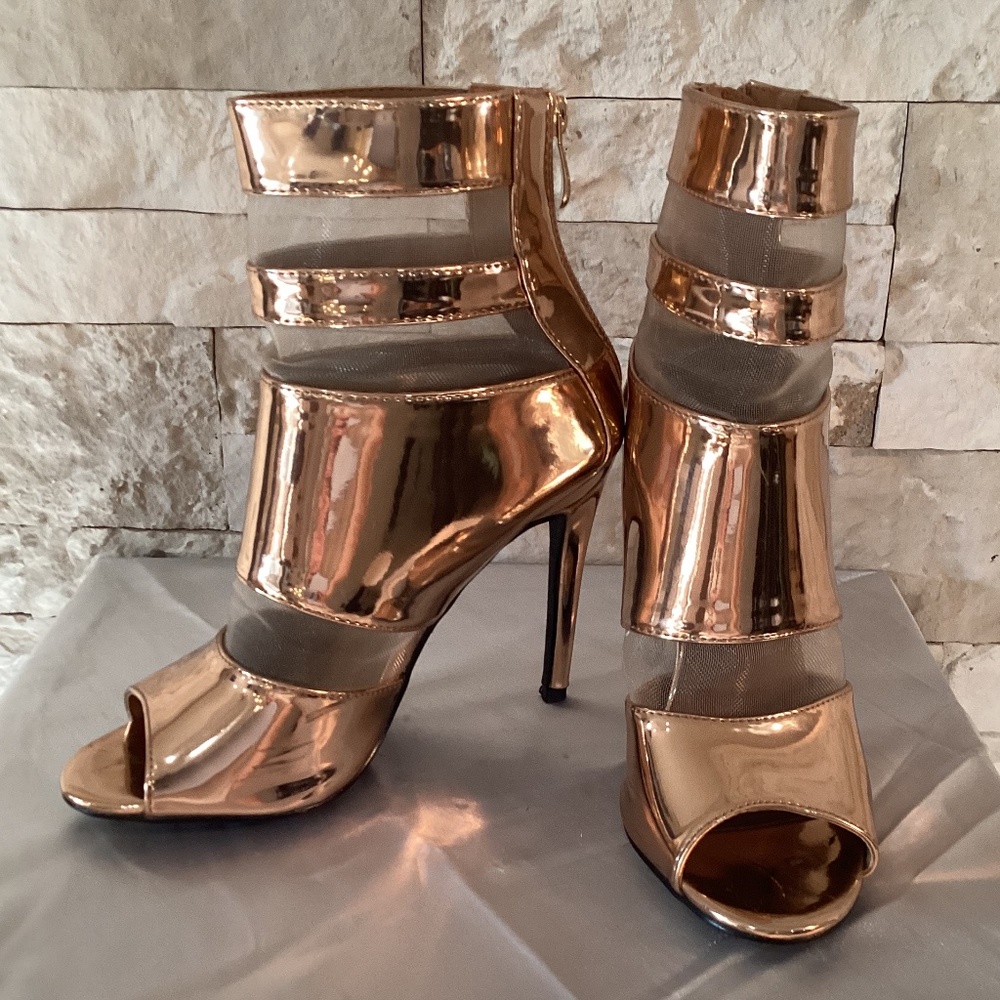 Cape Robbin Lola-12 high heels in rose gold